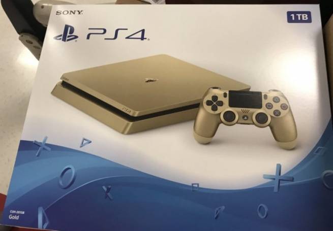 عرضه 1TB PS4 Slim طلایی رنگ در ماه ژوئن